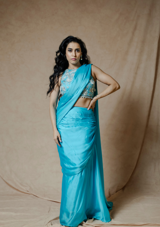 Noor Turquoise Pre-stitched Saree Set