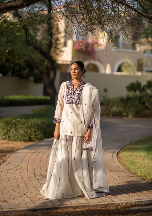 Akira Mayra Black and White Palazzo Kurta Set.